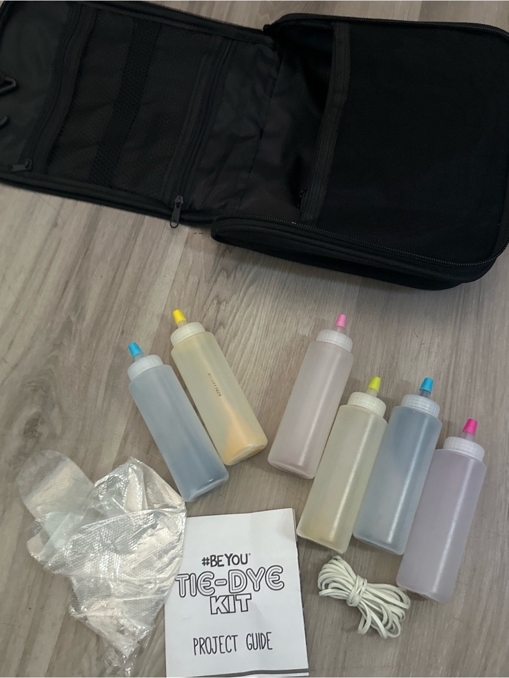 #BEYOU Tie-Dye Kit Bottles - Multicolor Squeeze Bottles